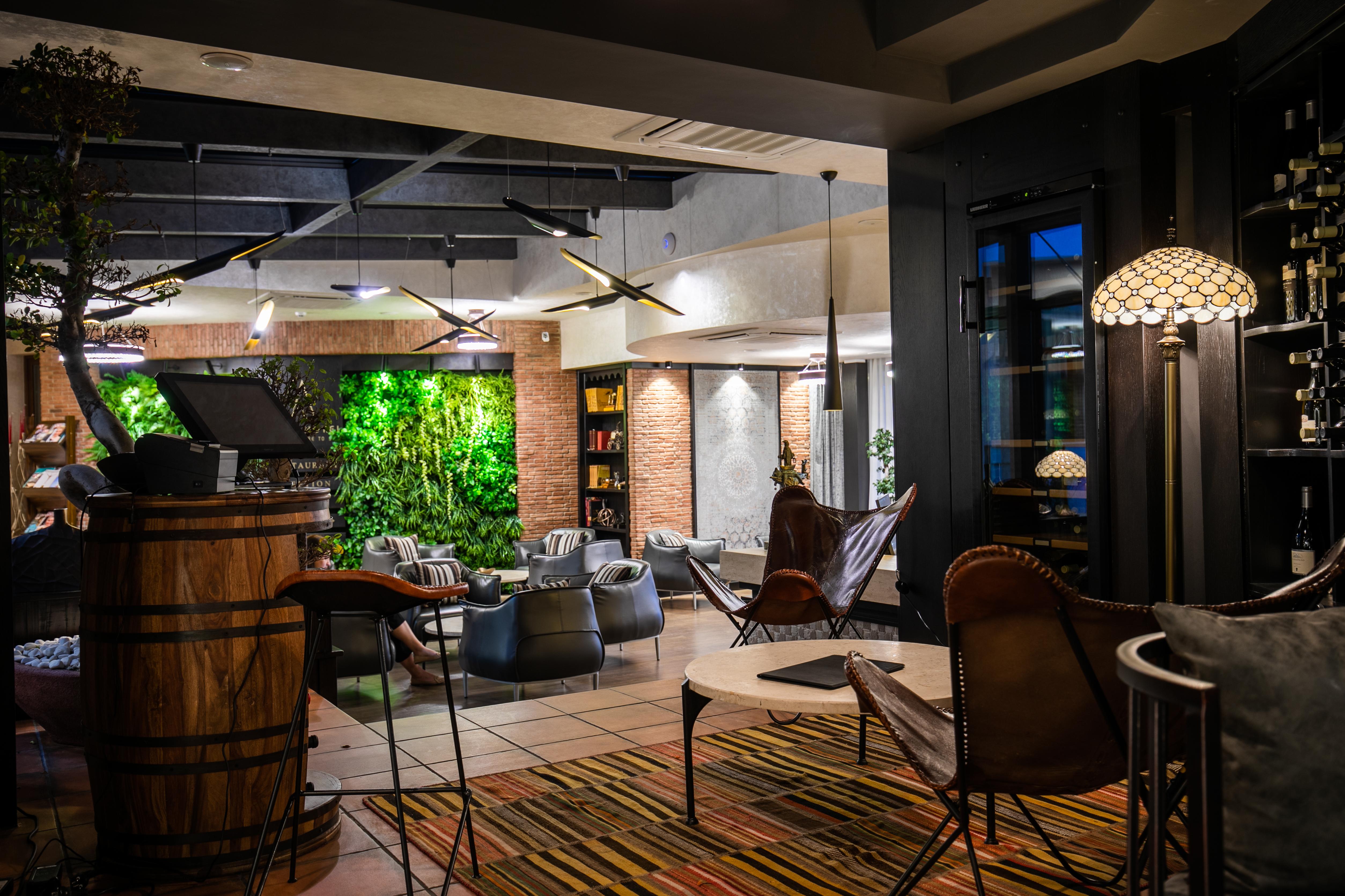 Hotel Adamo Tiflis Dış mekan fotoğraf