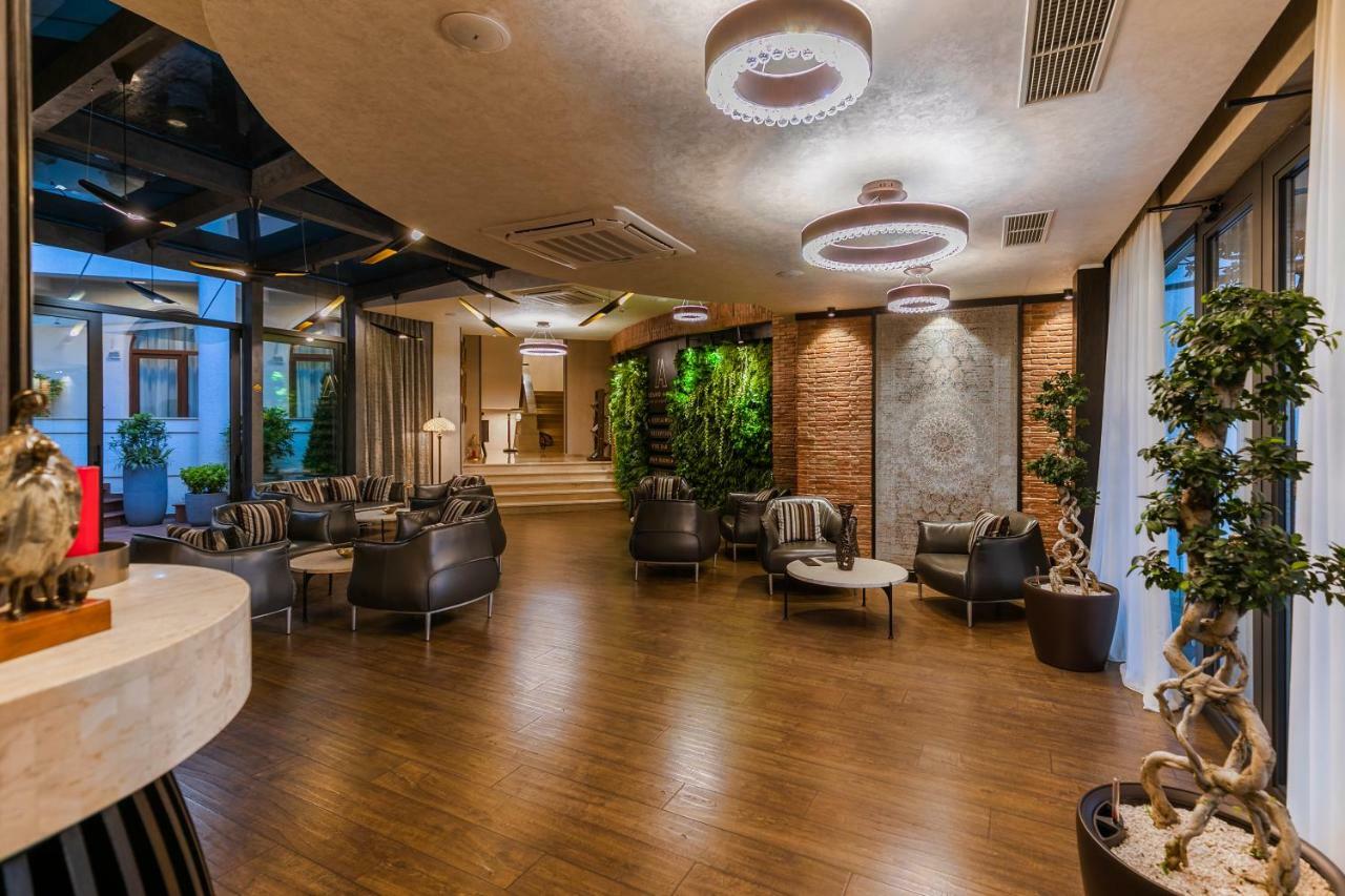 Hotel Adamo Tiflis Dış mekan fotoğraf